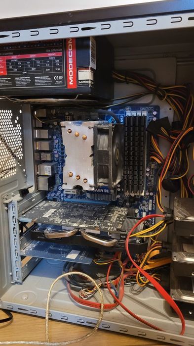 Zestaw komputer stacjonarny Phenom x965 8GB DDR3, 2TB, HD7790 2GB DDR5