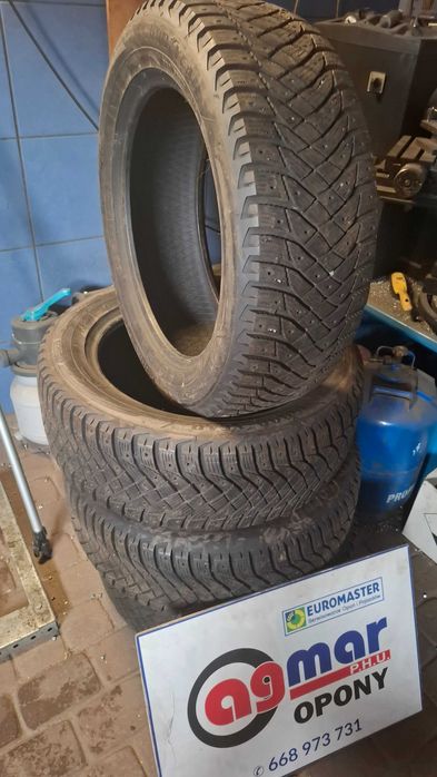 235/55r18 Goodyear Ultra Grip 2 opony używane