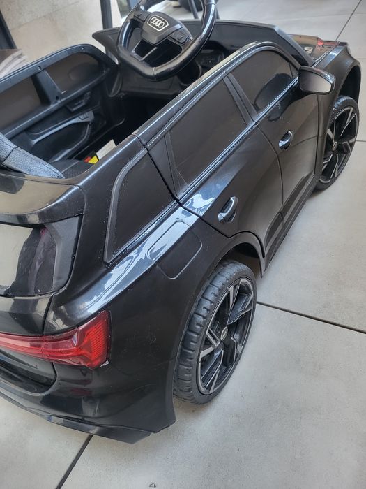 Audi RS6 NOWY Akumulator