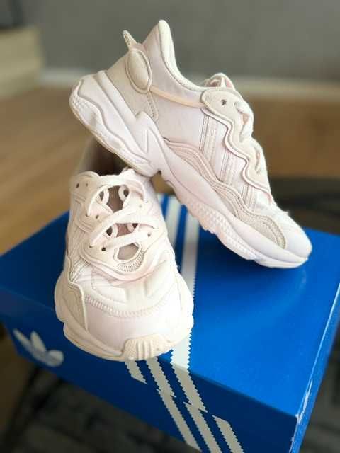 Adidas ozweego oryginalne buty sportowe adidasy rozm 35,5