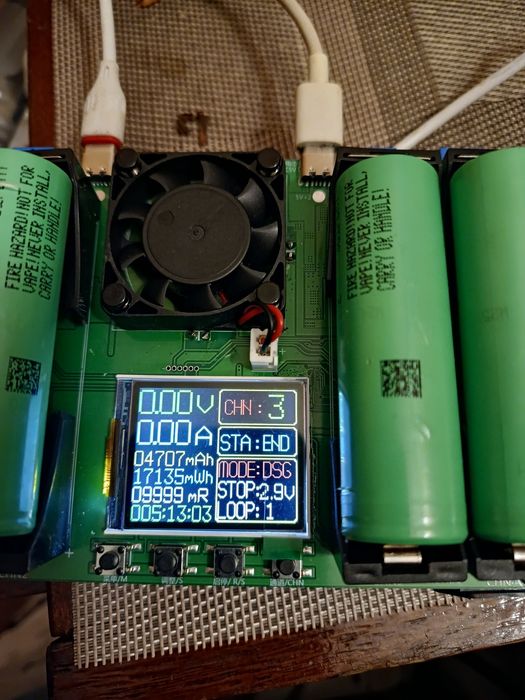 Акамулятори 21700