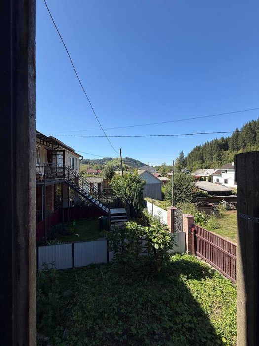 Продається дворівнева квартира смт Путила, вул. Українська