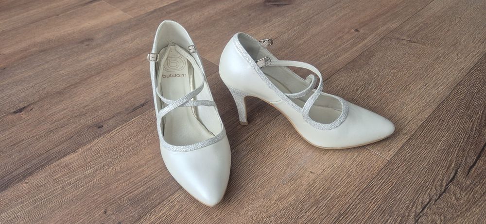 Buty ekru perła do ślubu rozmiar 37