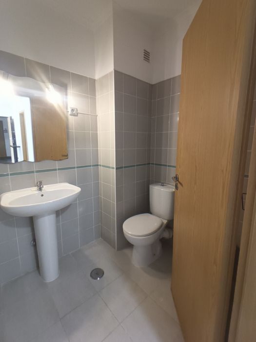Apartamento T3 central,  Com garagem
