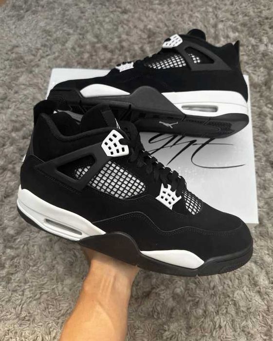 Jordan 4 Retro White Thunder R.43