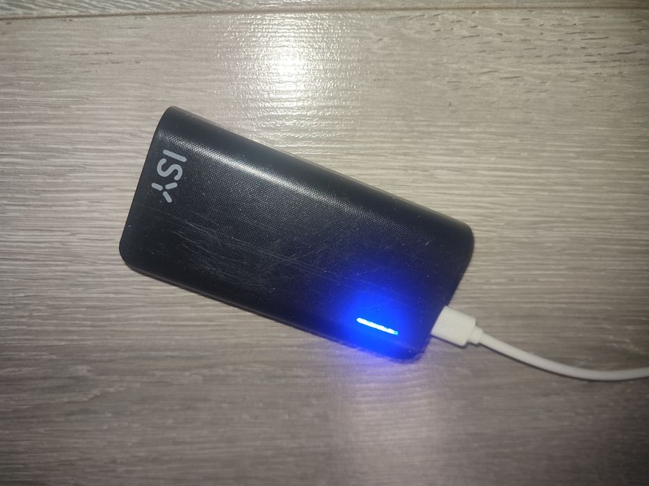 Павербанк Isy Li-on 4500мАh