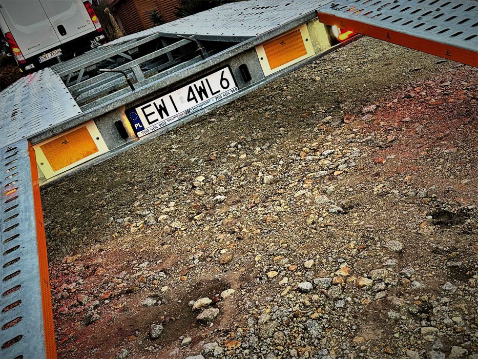 Wynajem lawety, przyczepy do przewozu samochodów 8m, przyczepki