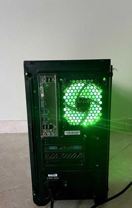 Gaming PC - powered by AMD