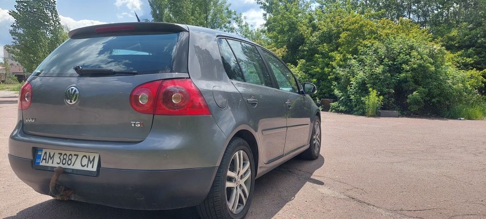 Продам фольксваген гольф 5