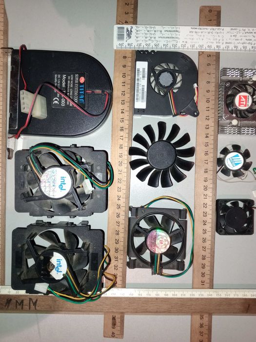 Вентилятор кулер управляемый 3pin для плат.