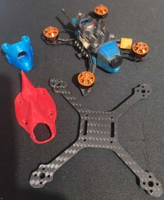 Drone FPV 85mm Tiny Whoop FrSky 3S Tyro69 potente com peças