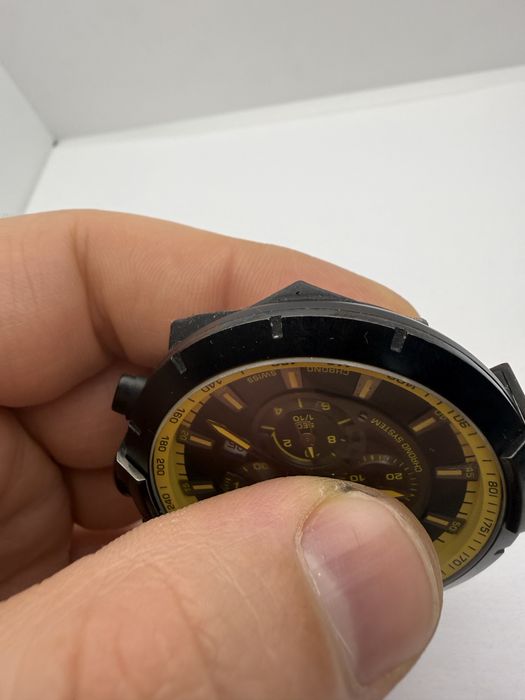 Zegarek Stührling Chrono Swiss (opis)