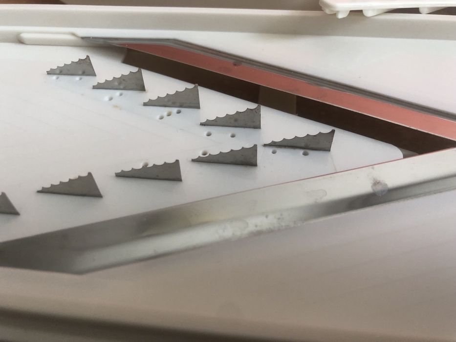 ручная многофункциональная овощерезка JML Super Slicer.