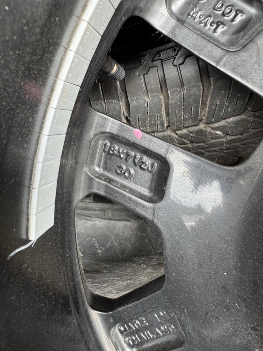 Диски і шини для Toyota 6/139 R18 265/60/18