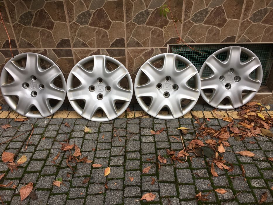 Продається комплект ковпаків для HONDA