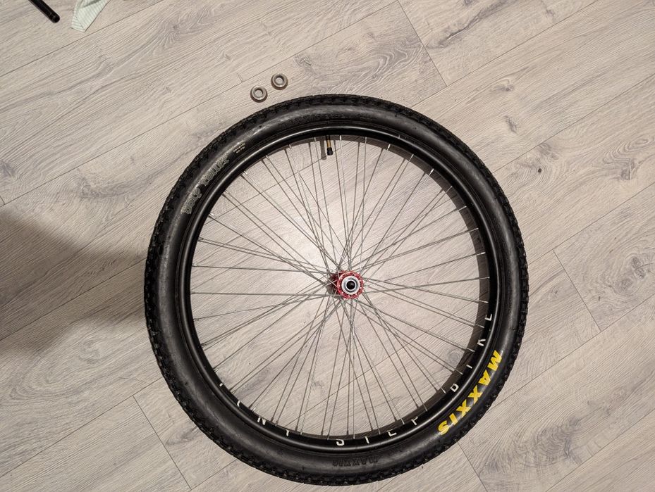 Переднее колесо 26