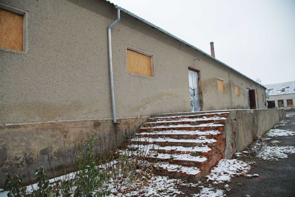 Склад 1000м2+17.5 сот.землі м.Чуднів