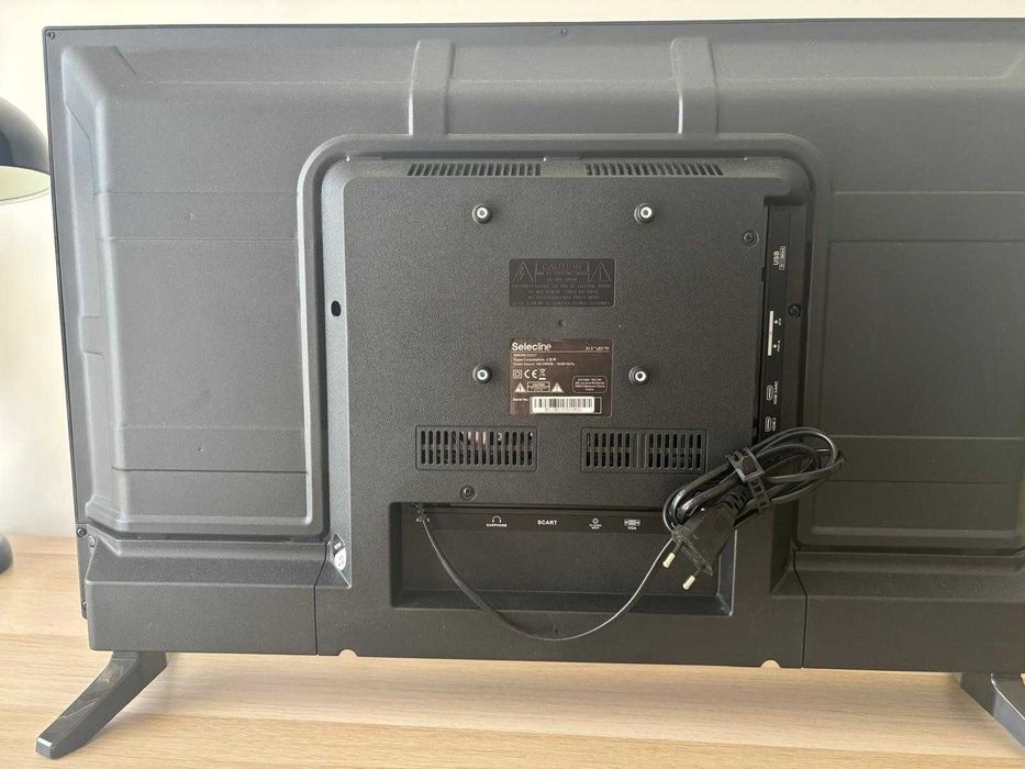 Televisão  LED Selecline 31.5" (82 cm) Excelente Estado