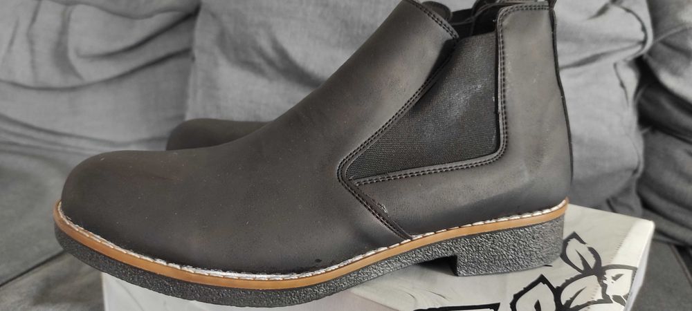Skórzane buty Sztyblety męskie czarne 41
