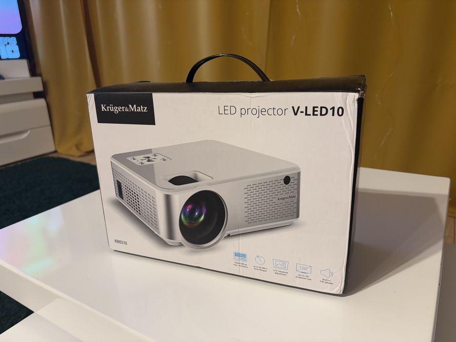 Projektor Kruger&Matz V-LED 10