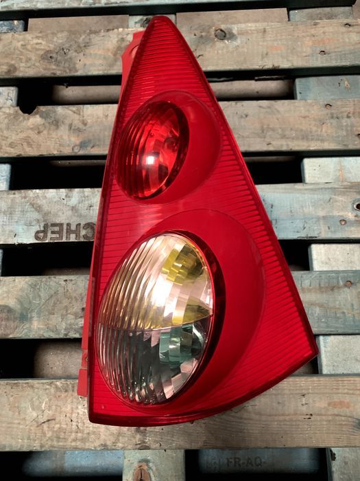 Farolim Direito Peugeot 107