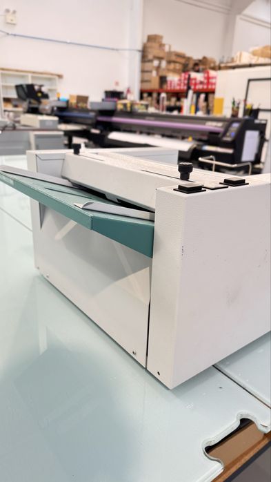 Maquina de agrafar revistas