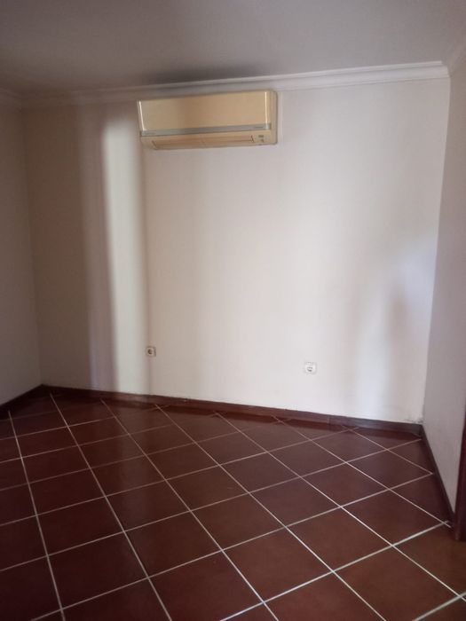 Alugo Casa T2 - Valongo