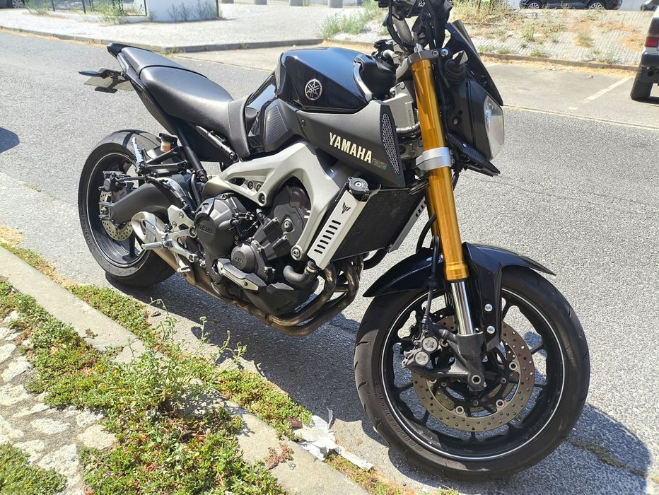 MT 09 2015 em ótimo estado