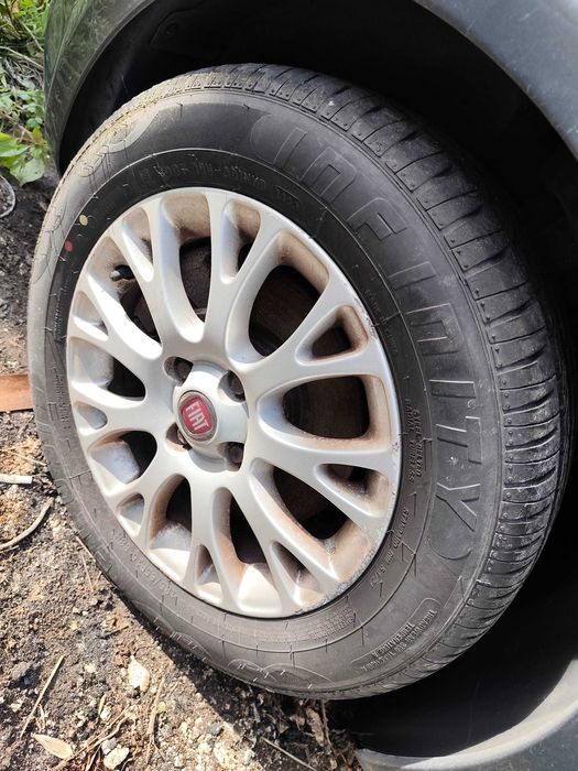 Fiat Punto Evo para peças