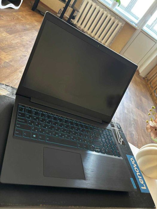 Мощный ноутбук Lenovo i5 / 16GB RAM / 1TB / видеокарта 4GB