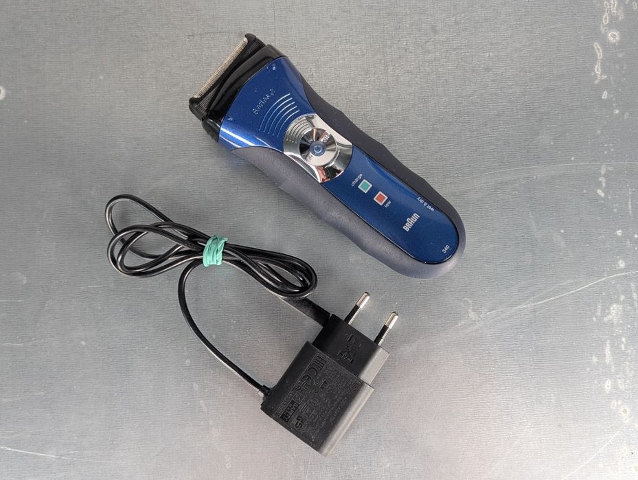 Golarka Braun Series 3 nowa 340 wet&dry z zasilaczem męska trymer foli