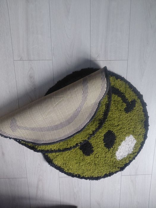 Коврик в кімнату