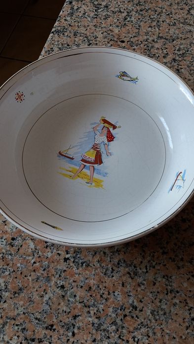 Saladeira Antiga de Aveiro grande 32cm diâmetro e 8cm de altura