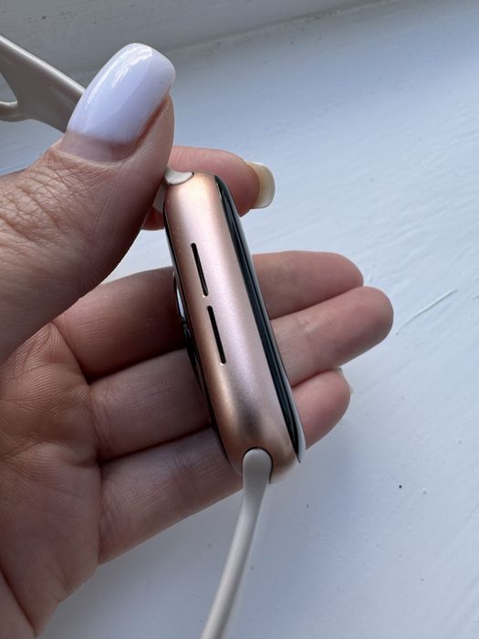 Apple Watch Model 6 Rose Gold 44mm