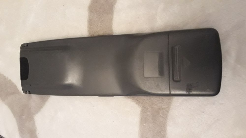 Pilot do magnetowidu TOSHIBA (SHUTTLE VT L 42G