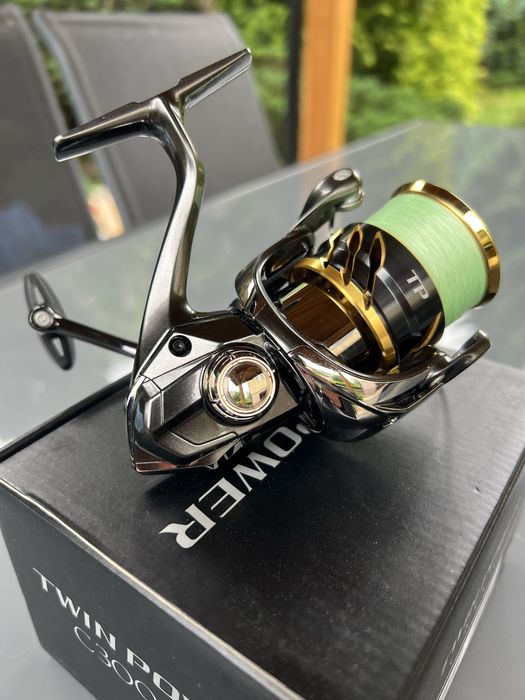 Shimano Twin Power C3000XG  JAPAN