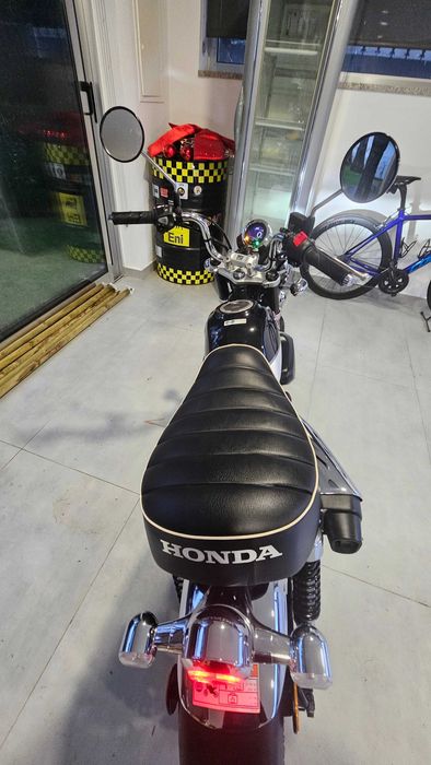 Honda monkey 125