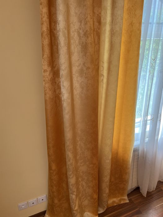 Штори, гардини, ширма, занавіс, матерія