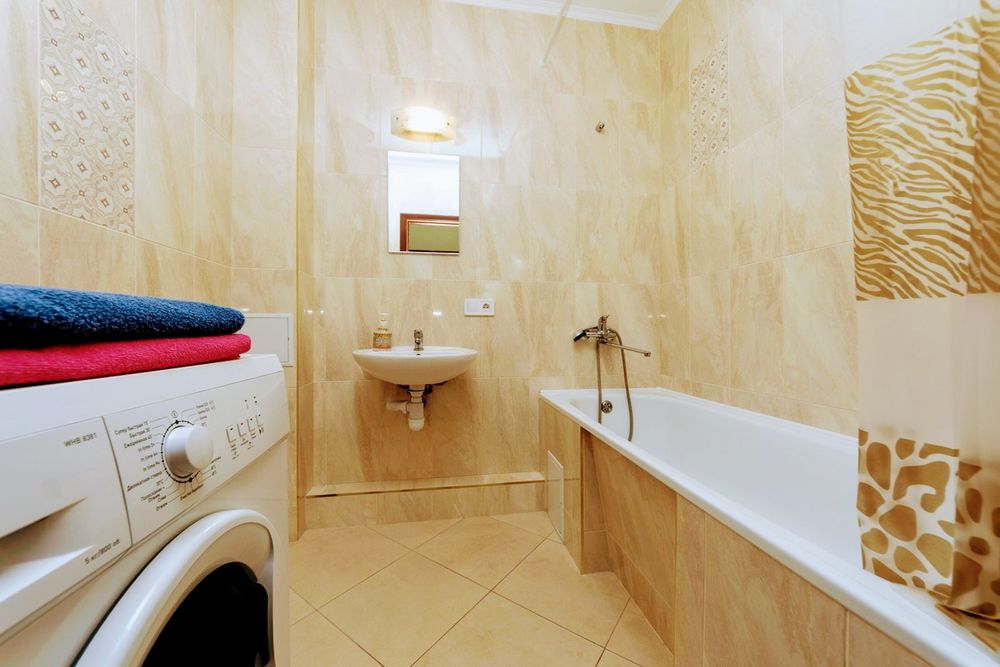 Комфортна 2 кім. Позняки, ЖК Патриотіка,Чавдар подобово