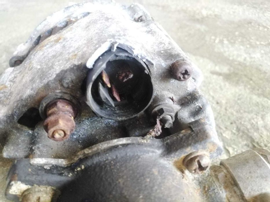 Alternador Isuzo NKR 55L/35 2.8 de 1993