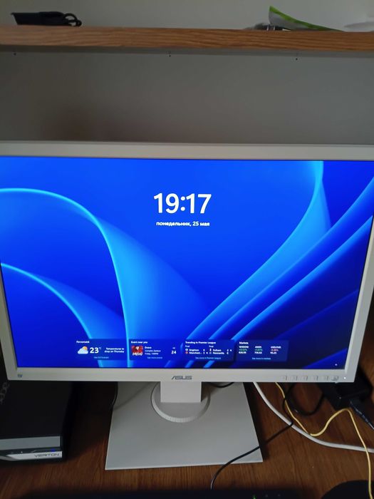 МОНИТО  ASUS  BE24AQC Профессиональный