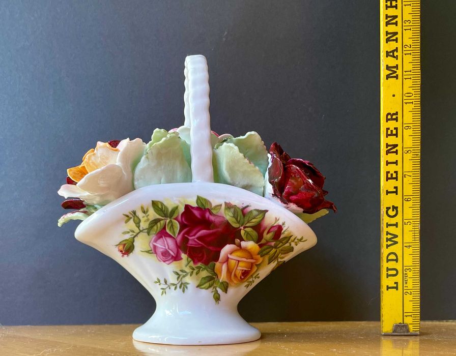 porcelanowe kwiaty Royal Albert