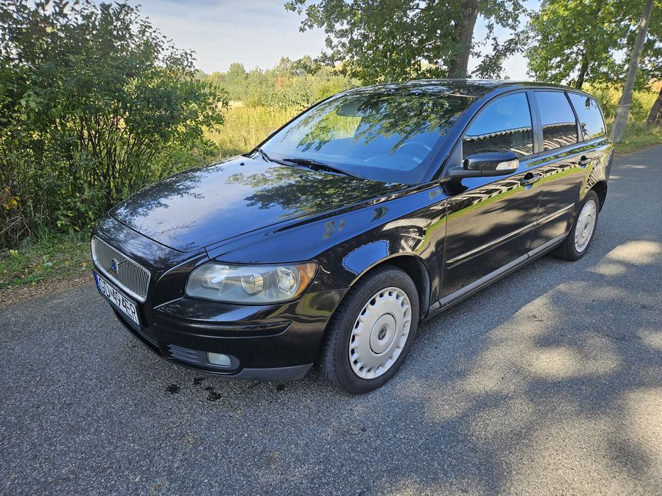 Volvo V50