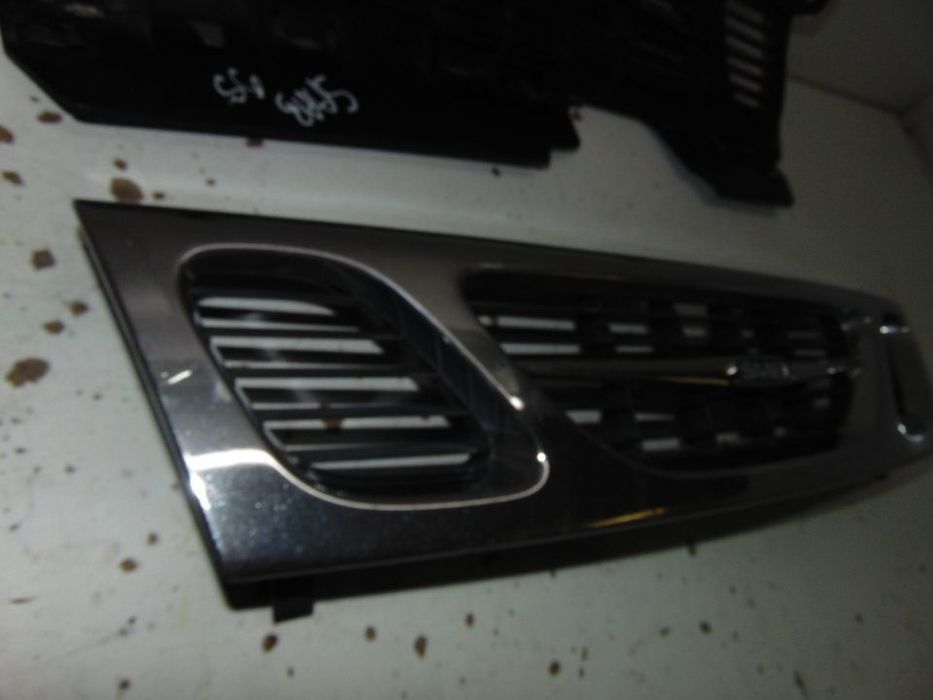 Saab 9.3 e 9.5 grelhas e comando dos vidros