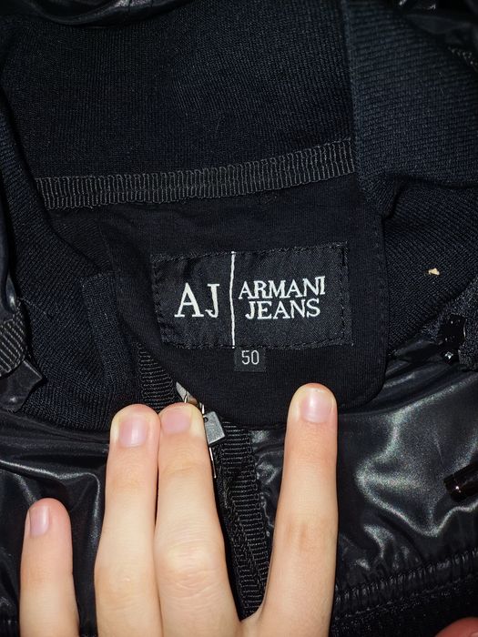 Брендова куртка Giorgio Armani