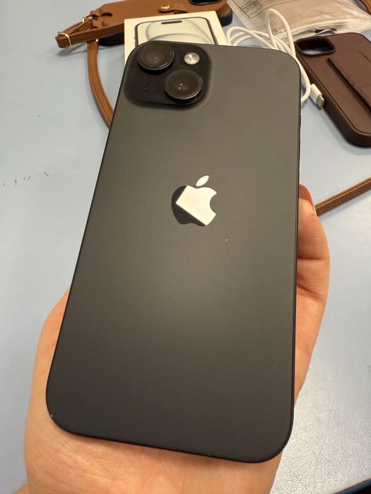 iPhone 15 na gwarancji