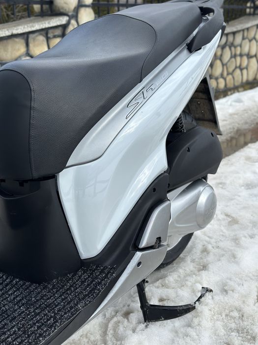 Скутер Honda sh 150