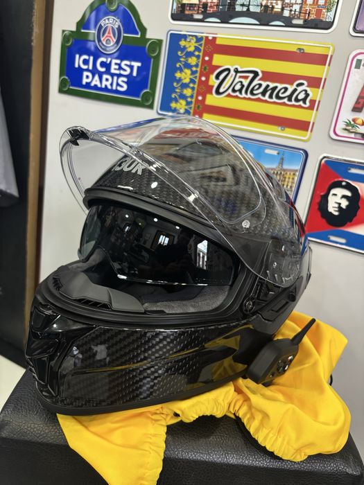 Capacete 130R Kashima Carbon Gloss Black