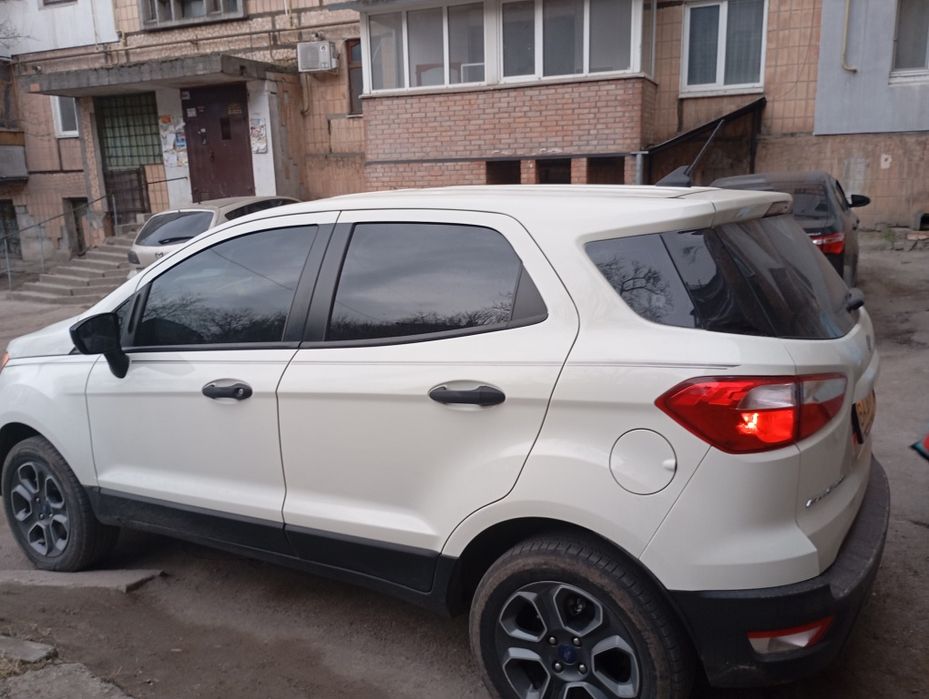 Продам авто Форд екоспорт