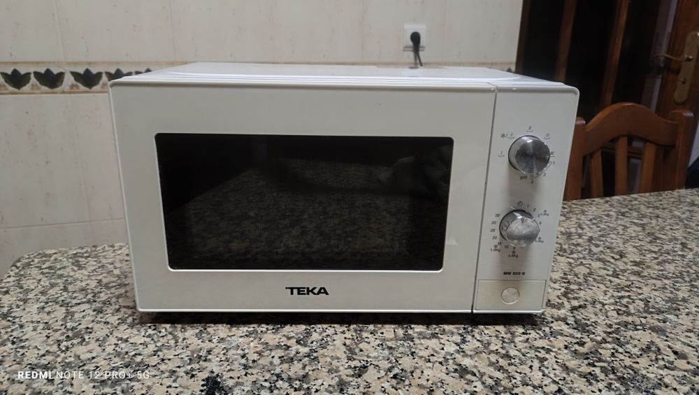 Microondas Teka com grill